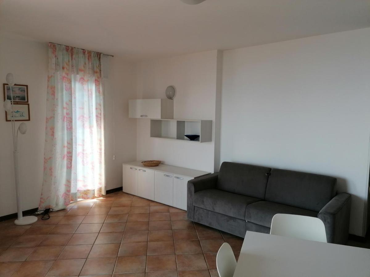 Condominio Aquilone Lignano Sabbiadoro Bagian luar foto
