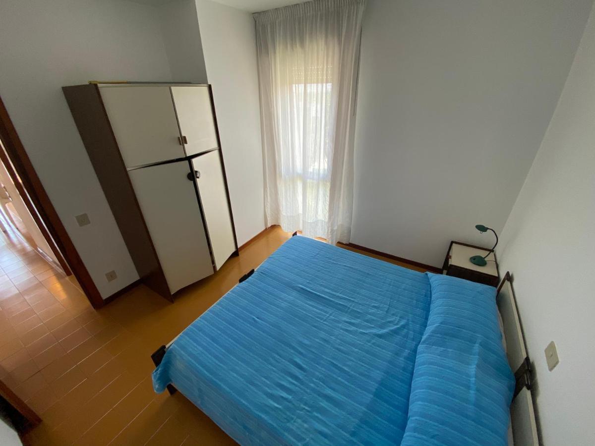 Condominio Aquilone Lignano Sabbiadoro Bagian luar foto