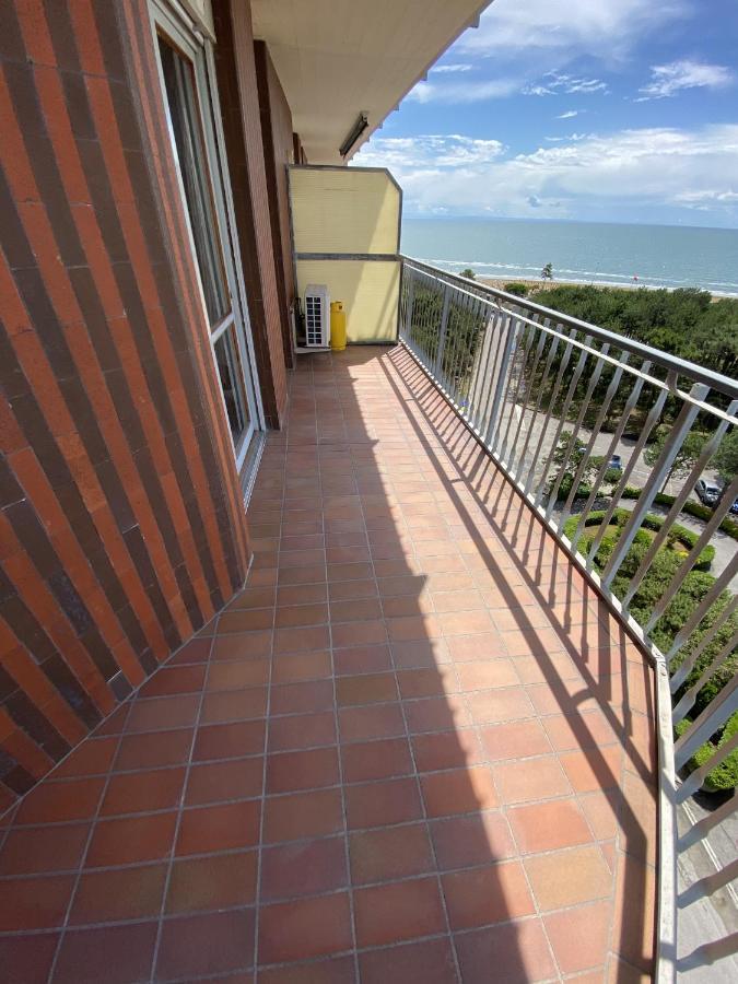 Condominio Aquilone Lignano Sabbiadoro Bagian luar foto
